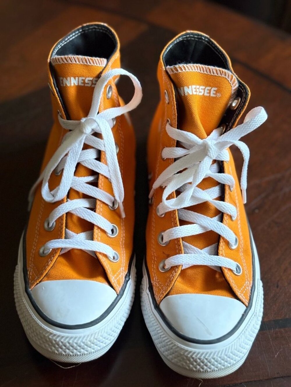 Tennessee Vols Custom Converse High Tops | Sz W 7.5 M 5.5